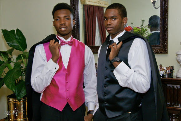 © M.Cleve Photography Lorn & Luther's Pre Prom Portraits _DSC4604   2012